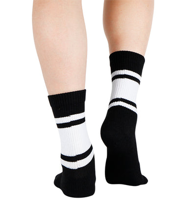 #color_black-white-white