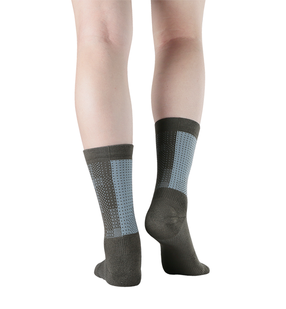 #color_black-white-green