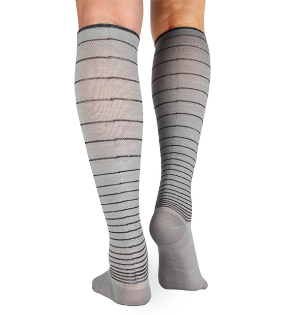 #color_light-grey