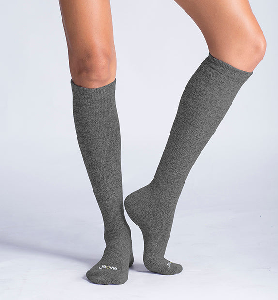 #color_black-med-grey