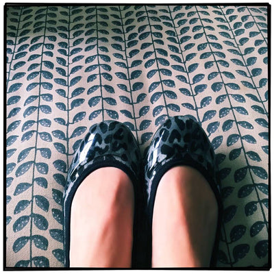 ja-vie grey leopard animal print jelly flats shoes