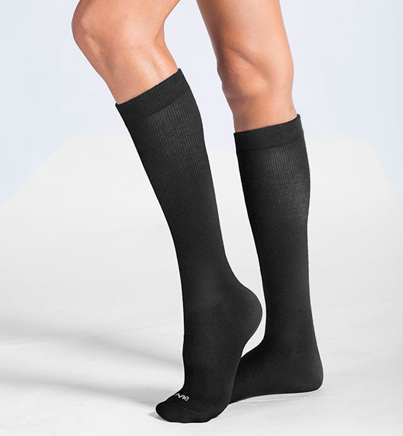 #color_black-navy-solids-white-khaki-fuchsia-stripes